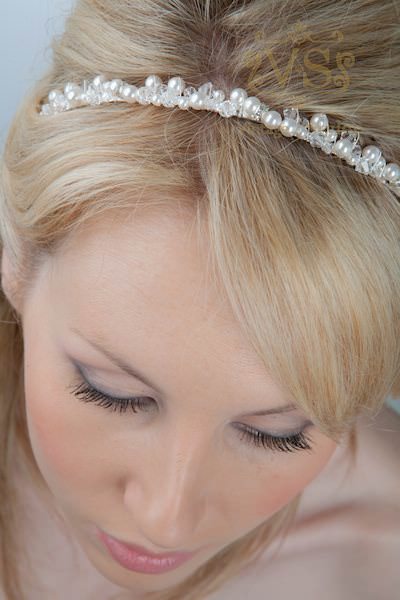 Understated hair accessories