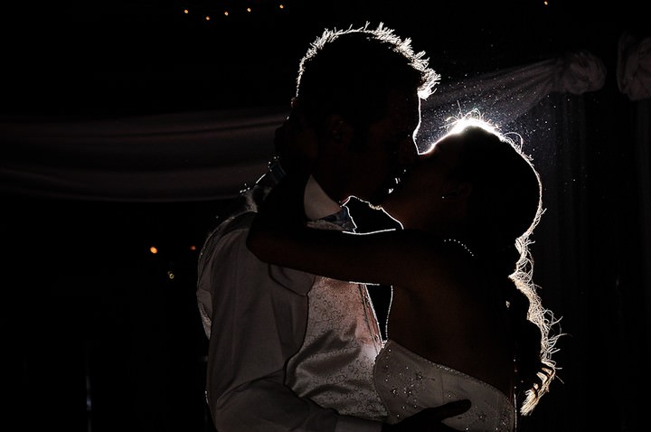 WIN YOUR WEDDING PHOTOGRAPHY with Dewan Demmer