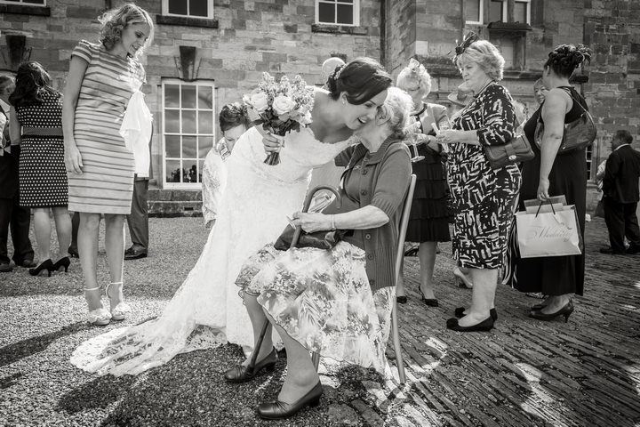 16 Yorkshire Picnic Wedding at Byland Abbey