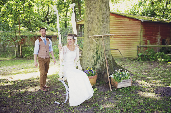 23 Rustic Garden Party Wedding By Candid & Frank Photography