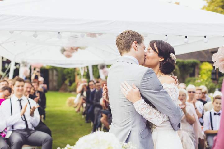 21 Barn Wedding By J and M Photography