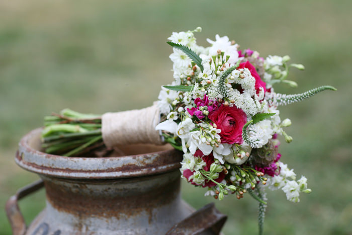 2 Handcrafted Farm Wedding. By Studio Laguna