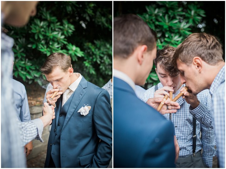 Outdoor Swedish Wedding cigar smokers in Göteborg By Loke Roos Photography