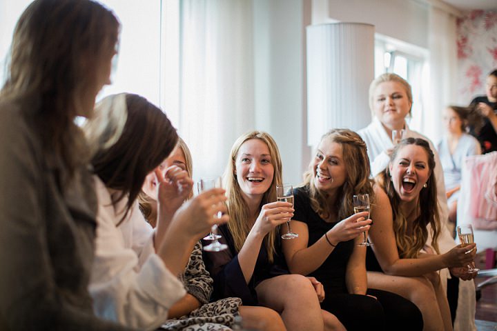 Outdoor Swedish Wedding bridesmaids in Göteborg By Loke Roos Photography