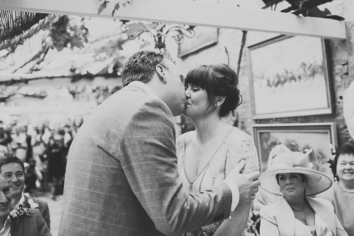 Wedding at the Crab and Lobster with a Jenny Packham Dress By Anna Hardy Photography