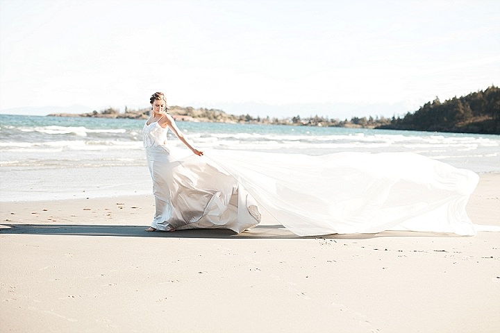 Indigo and Geode Inspiration - A Fine Art West Coast Elopement_0004