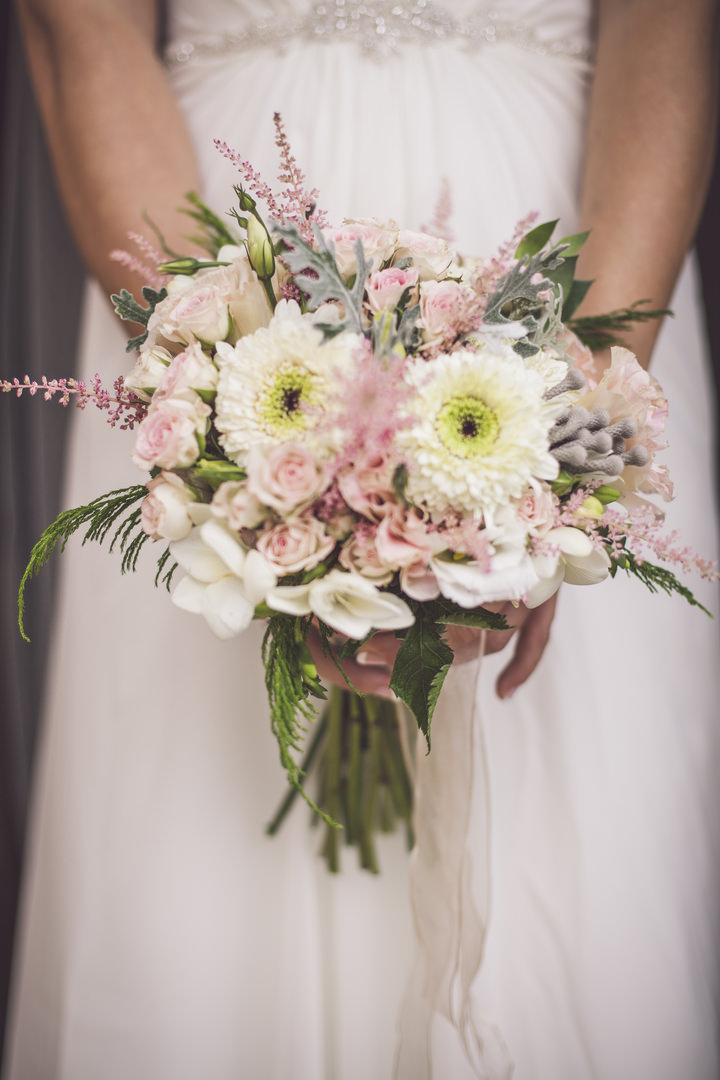 15-pretty-pastel-garden-wedding-in-mallorca-by-ana-garcia-photography