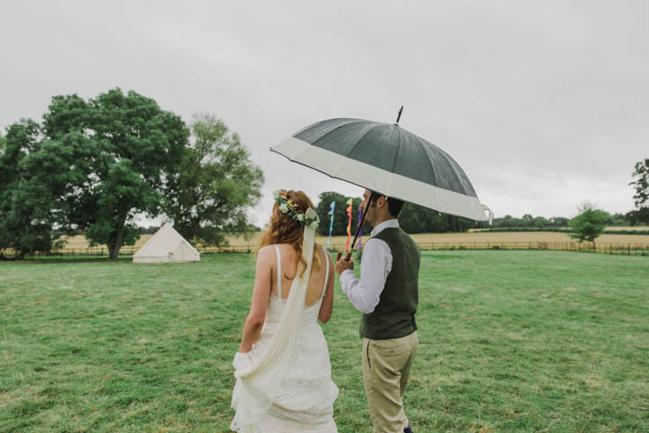 Festival Style Somerset Wedding with a Pink Tractor, english green and white flowers and outdoor games by Siobhan Amy Photography.