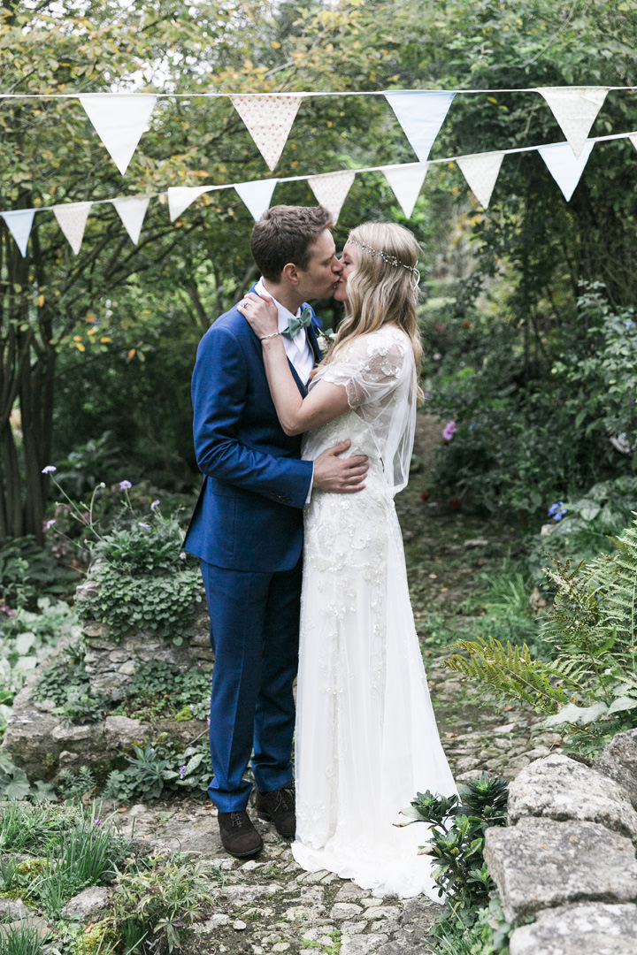 Handmade Mint Green Wedding With a Jenny Packham Dress by Photography by Krishanthi