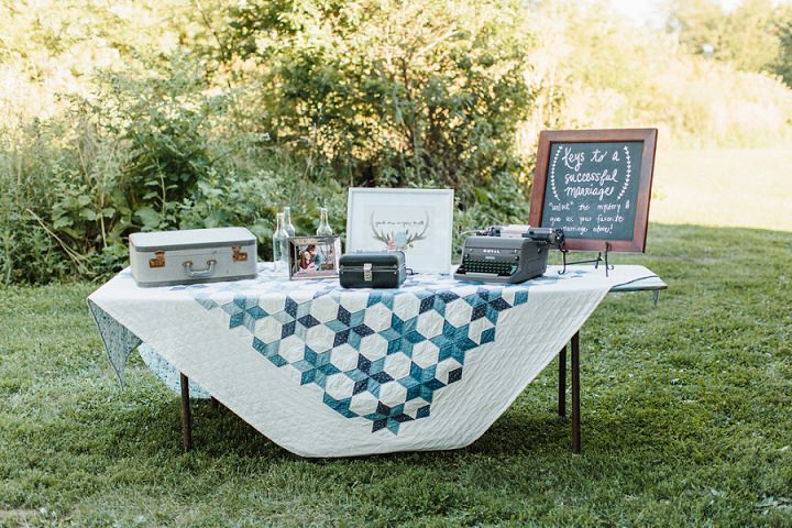 Outdoor Midwest Farm Wedding by Meredith Washburn Photography