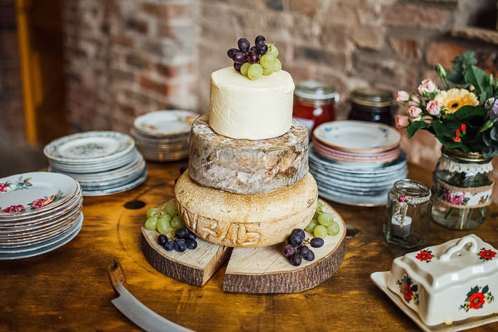 Homespun Vintage Inspired North Yorkshire Wedding by Mr and Mrs Photography