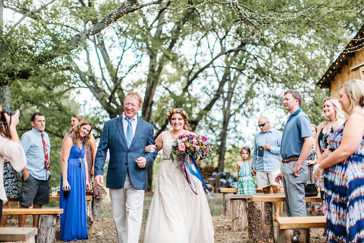 Vibrant Outdoor Tennessee Farm Wedding by Erin L. Taylor Photography