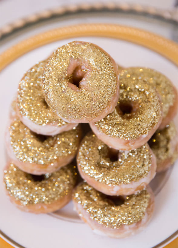 Boho Pins: Top 10 Pins of the Week - Doughnuts at Weddings