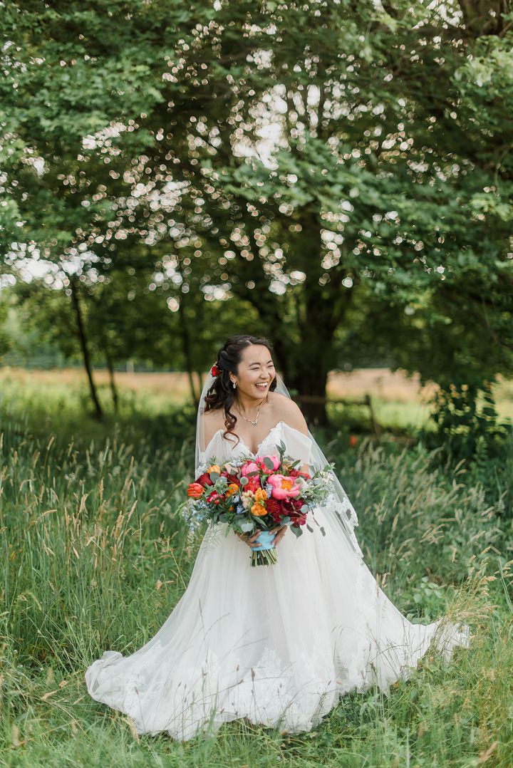 Tiana and Jake's Colourful Pennsylvania Farm Wedding by Dawn Derbyshire Photography