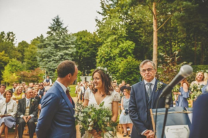 Charlotte and Ed's Relaxed Woodland Garden Wedding in Hertfordshire by Howell Jones Photography