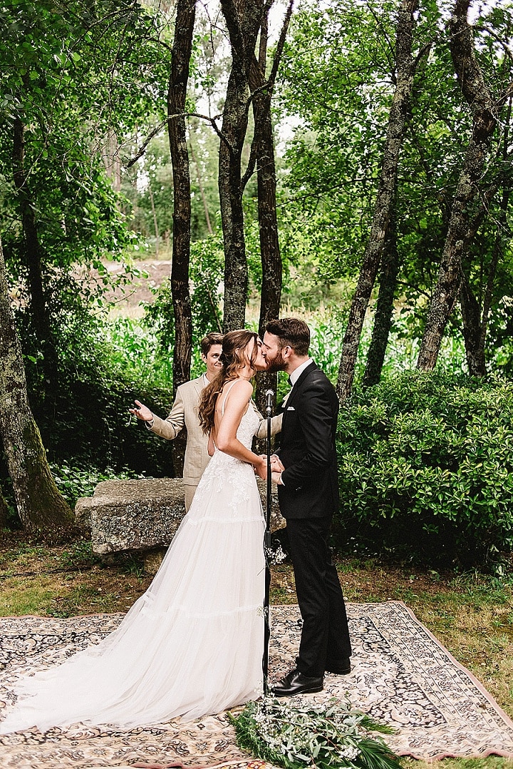 Anna and Menne’s ‘Loose Boho’ Outdoor DIY Wedding in Portugal by Piteira Photography