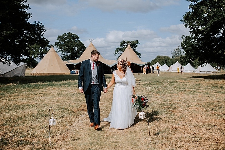 Hannah and Jack’s Autumn Jewel Tones and Country Glam Tipi Wedding by Sally Rawlins Photography 