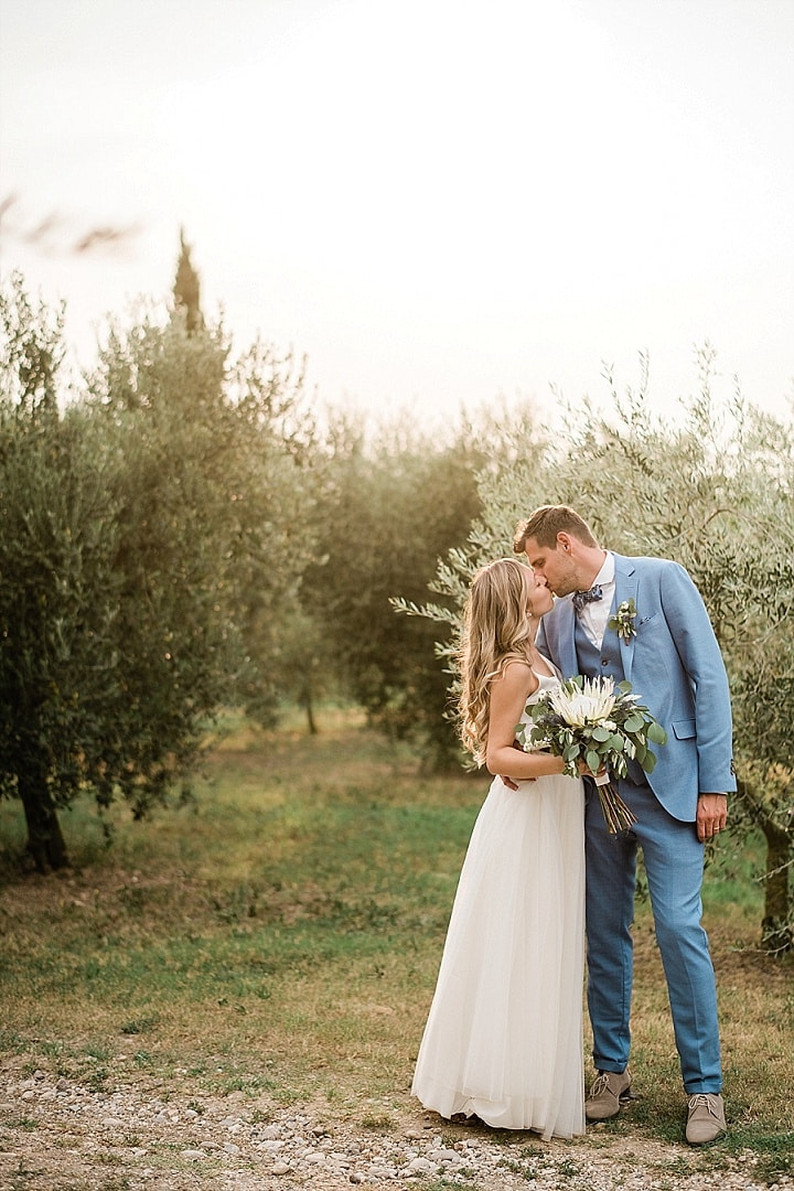 Chris and Caroline’s Beautiful Outdoor Italian Wedding With Dancing Under The Stars by ManiSol Wedding