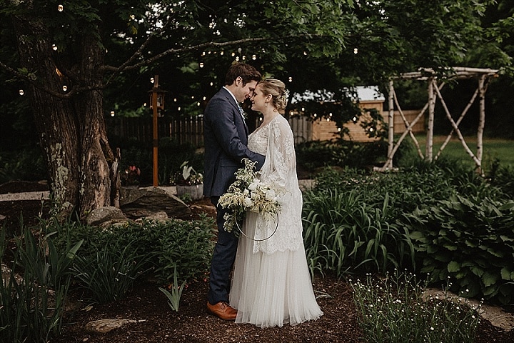 Sara and Sean’s Springtime New York Farm Wedding With Pizza and Flower Hoops by Nicole Nero Studio