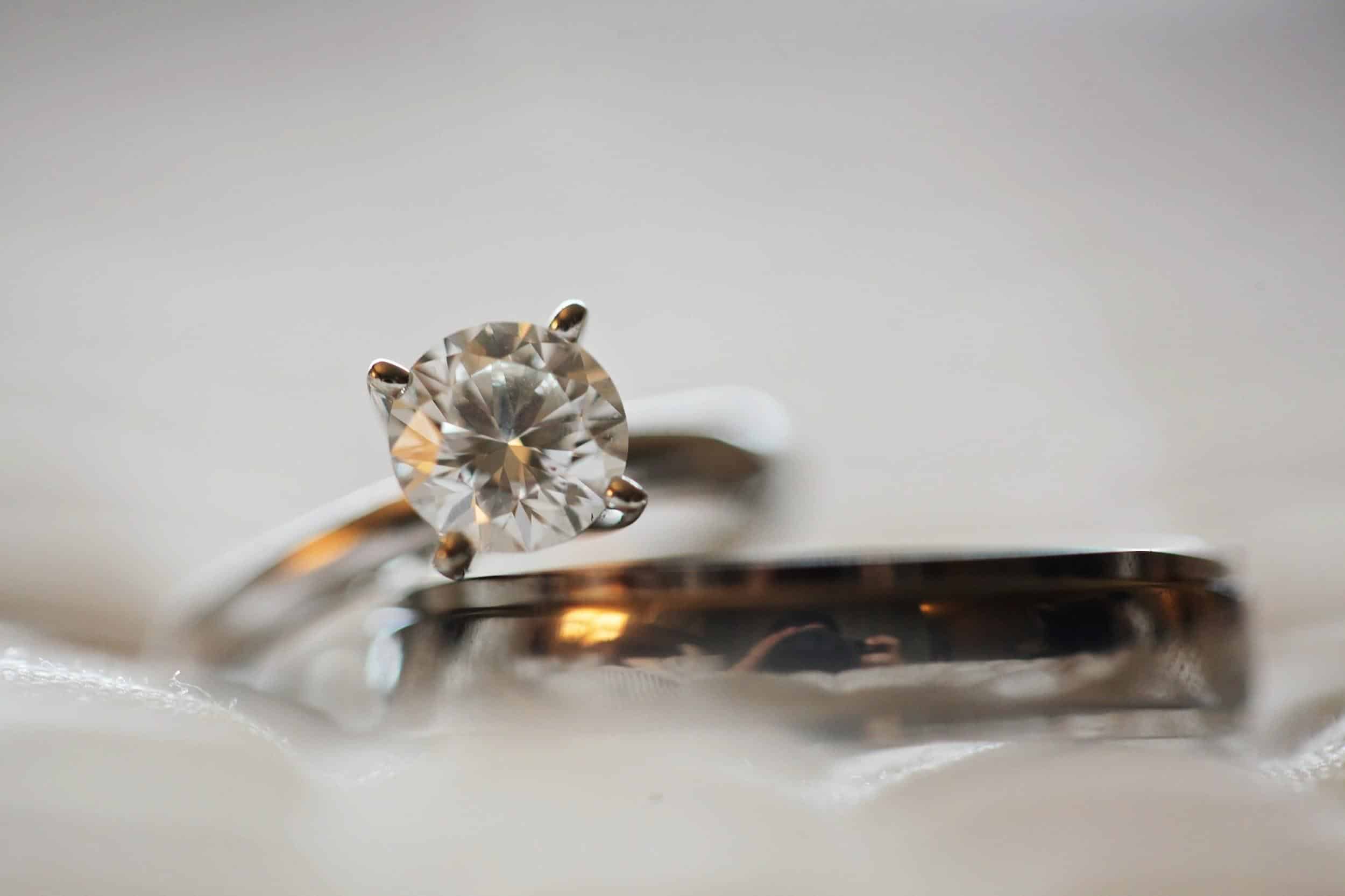 Ask The Experts: Guide To Diamond Engagement Ring Shopping