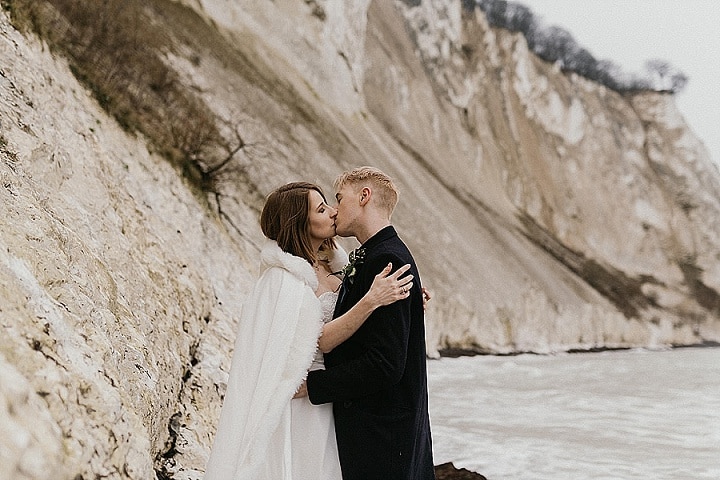 Anya and Ryan's small intimate wedding on Møn’s Klint.