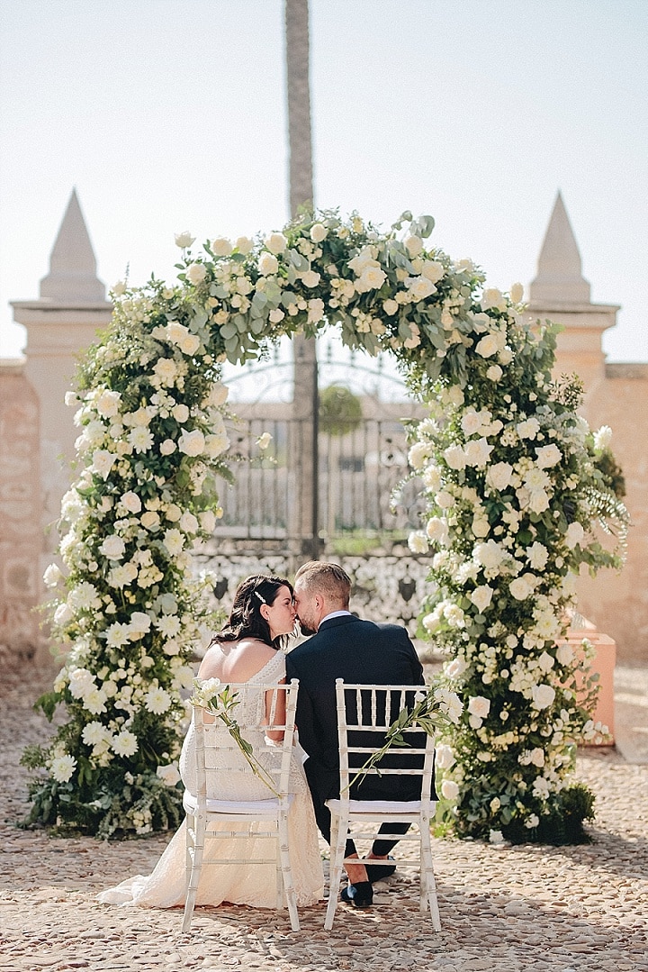 Lukas and Victoria’s Romantic White and Green Mallorca Wedding by Mihoci Studios