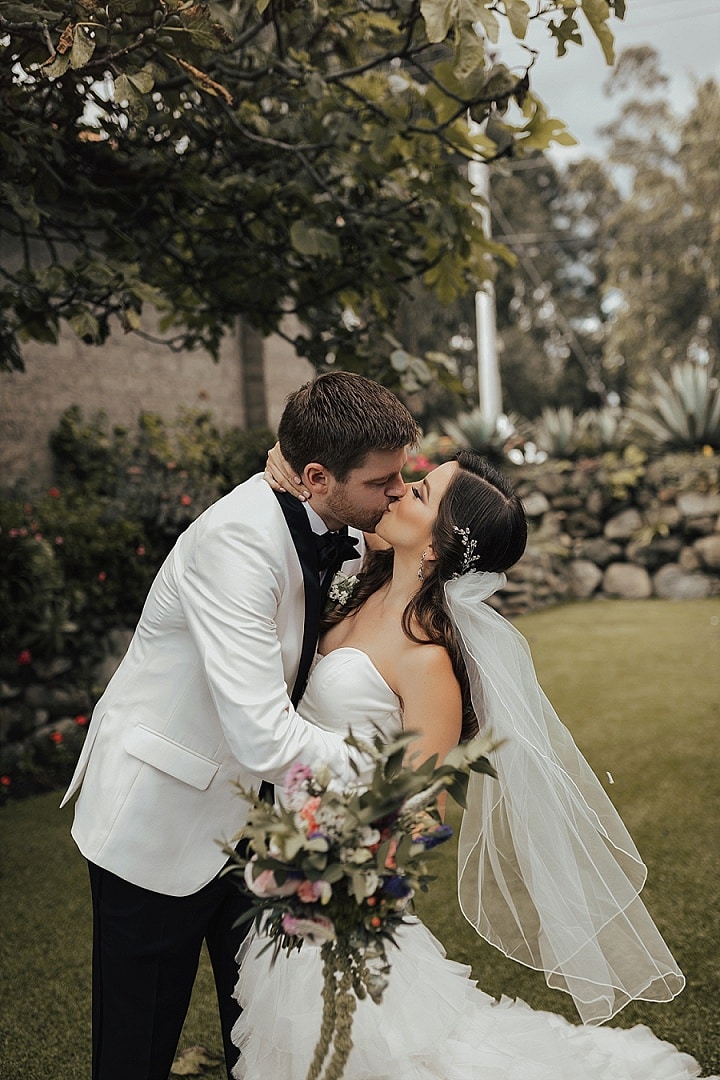 Noy and Erik’s Super Glam Soft and Romantic Wedding in Ecuador by Michelle Agurto