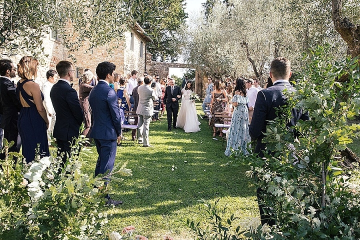 Romantis Nicola dan Owen, Pernikahan Kastil Dongeng di Tuscany