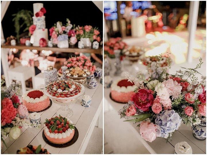Le mariage rêveur rose et bleu de Vasilis et Maro au bord de l'eau en Grèce