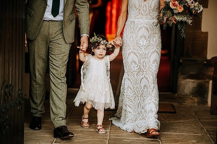 Bridal Style: Amazing Flower Girl Outfit Ideas