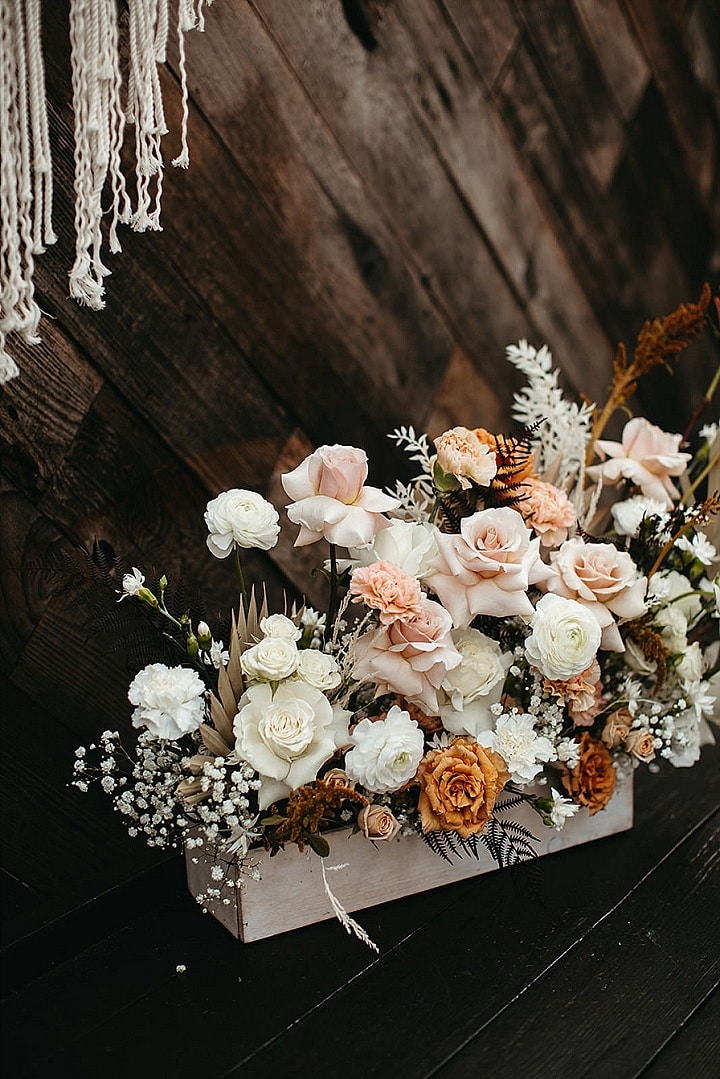 Autumn Flowers for a Boho Wedding