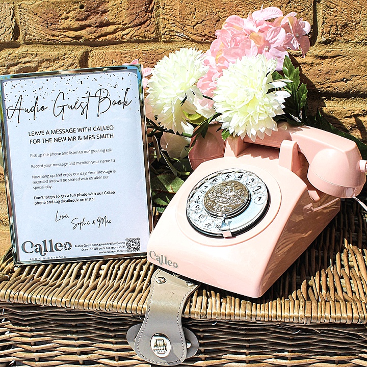 Boho Loves: CALLEO Audio Guest Book - Ring, Record and Remember - Boho  Wedding Blog